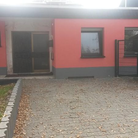 Gastezimmer Kelsterbach Pokoj fotografie